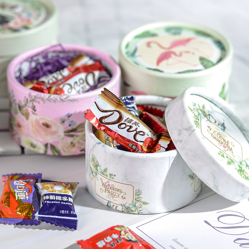 新款圆形小礼盒空盒伴手喜糖盒子婚礼糖果纸盒中式婚宴费列罗2颗