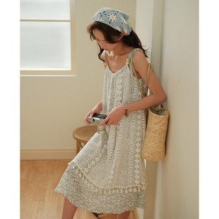 波西米亚夏季白色蕾丝吊带连衣裙海边度假风沙滩裙初恋仙女吊带裙