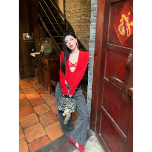 小众独特纯欲辣妹镂空长袖 显瘦上衣女 连体衣女夏性感蕾丝V领修身