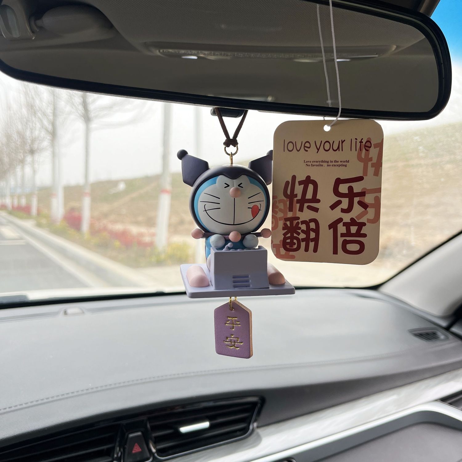 哆啦A梦车挂汽车后视镜挂件香薰摆件高端车内饰品装饰新车送礼物