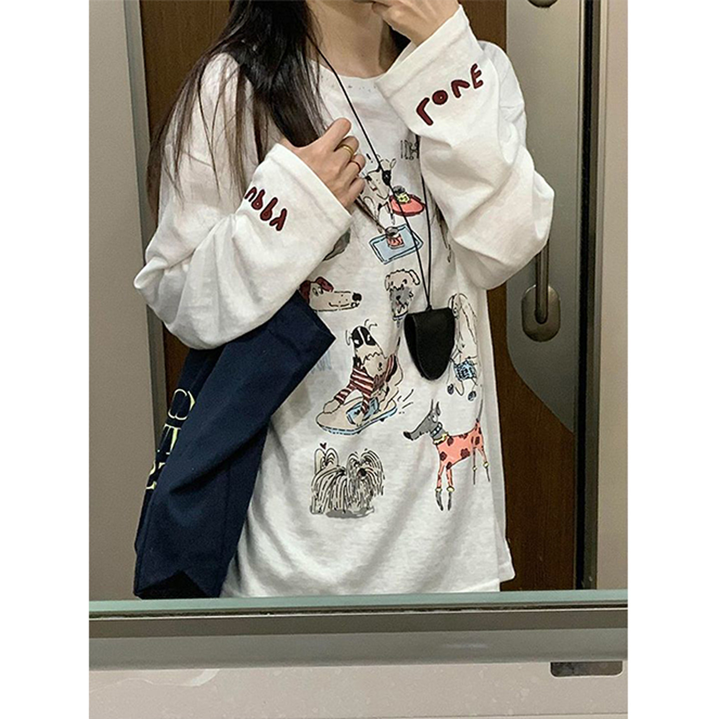 2025新款美式涂鸦动物印花长袖圆领T恤女秋季宽松百搭白色打底衫