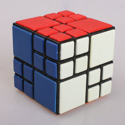 梯色四阶捆绑魔方AIcube受限制旋