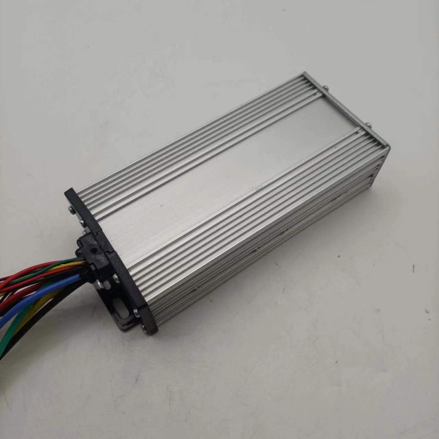 豫工精义驱动专用控制器行走驱动器48V800W电动堆高机手拉车改装