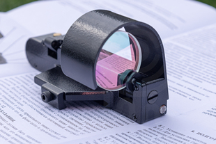 国产复刻全金属全功能OKP-7绿色倒三角分化红点摄影配件弹弓配件