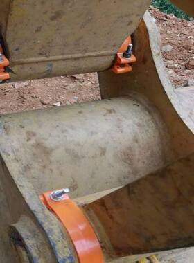 速发怪手奶油防封圈怪手堆高机防尘套挖土机架宽防尘圈马拉头工字