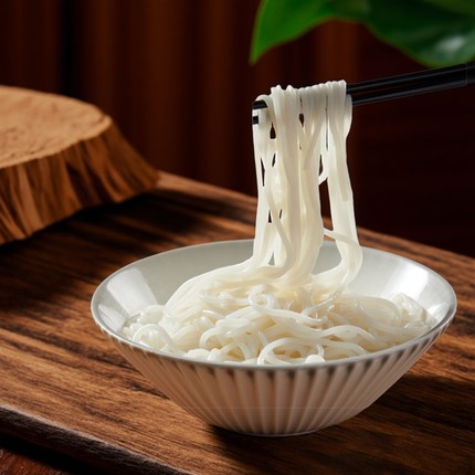 当天现做新鲜米粉冷藏7天可汤拌炒火锅粉方便速食早餐夜宵300克