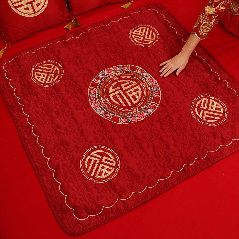 结婚新娘坐福垫女方陪嫁百福跪垫新人喜被子床上红色喜垫婚庆用品,节庆用品/礼品,婚庆跪垫,淘宝优惠券,粉丝福利购,淘宝优惠卷