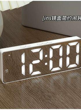 镜面闹钟时间钟表高颜值数字显示器学生用桌面摆台式电子时钟