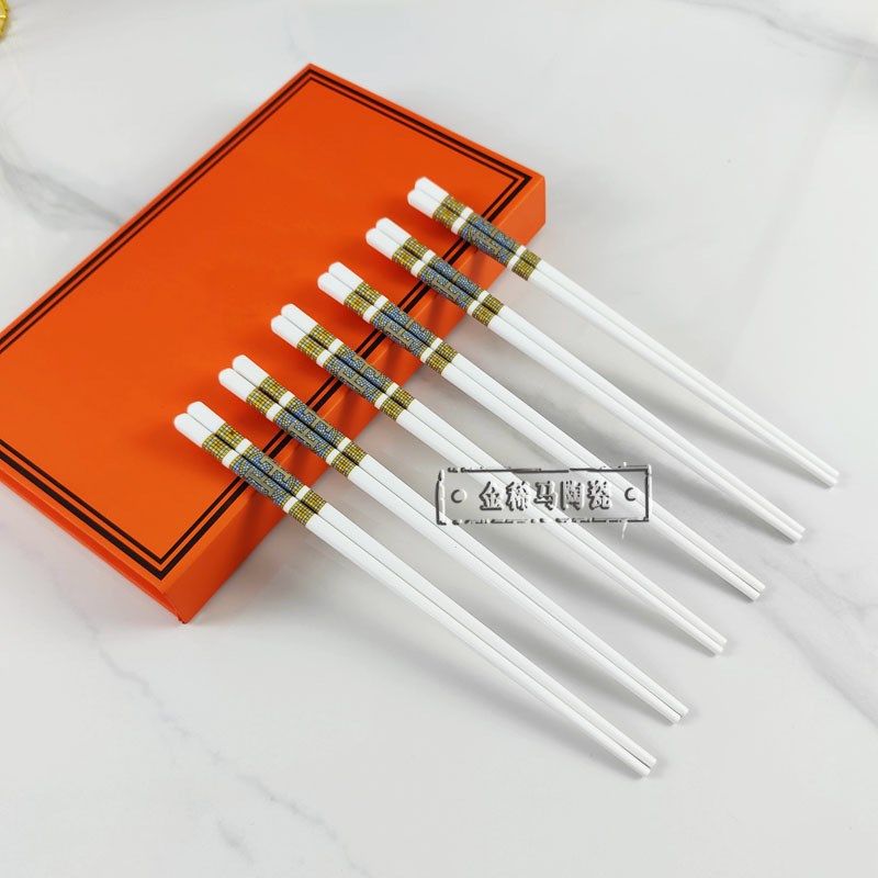 陶瓷筷子家用厨房餐厅防滑防霉耐高温易清洗赫P本风高颜值筷子餐,餐饮具,筷子,淘宝优惠券,粉丝福利购,淘宝优惠卷