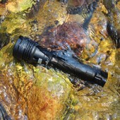 赶海P200黄光潜水手电筒水下白专业抓鱼E26650超亮P70强光P90防水