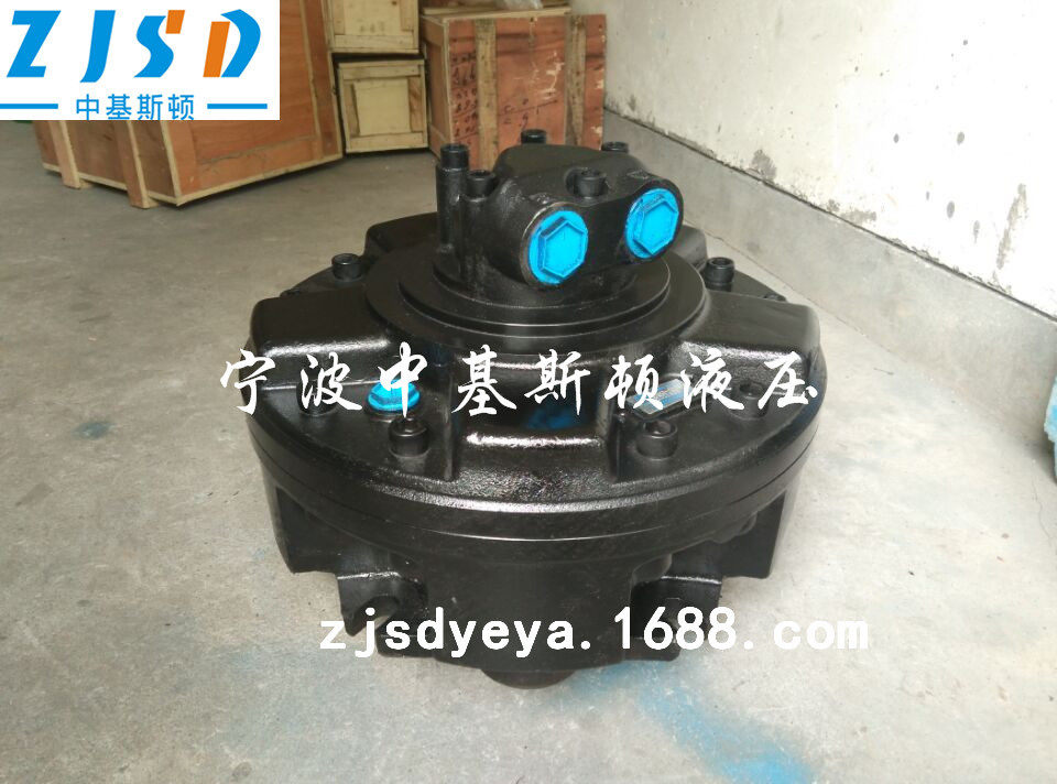 1000排量300转速径向柱塞液压马达JGM3-1000D40