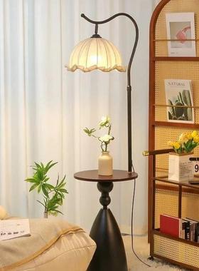 古风落地灯柜客一厅沙发茶几复氛围体IEA美式置物古架卧室床头台