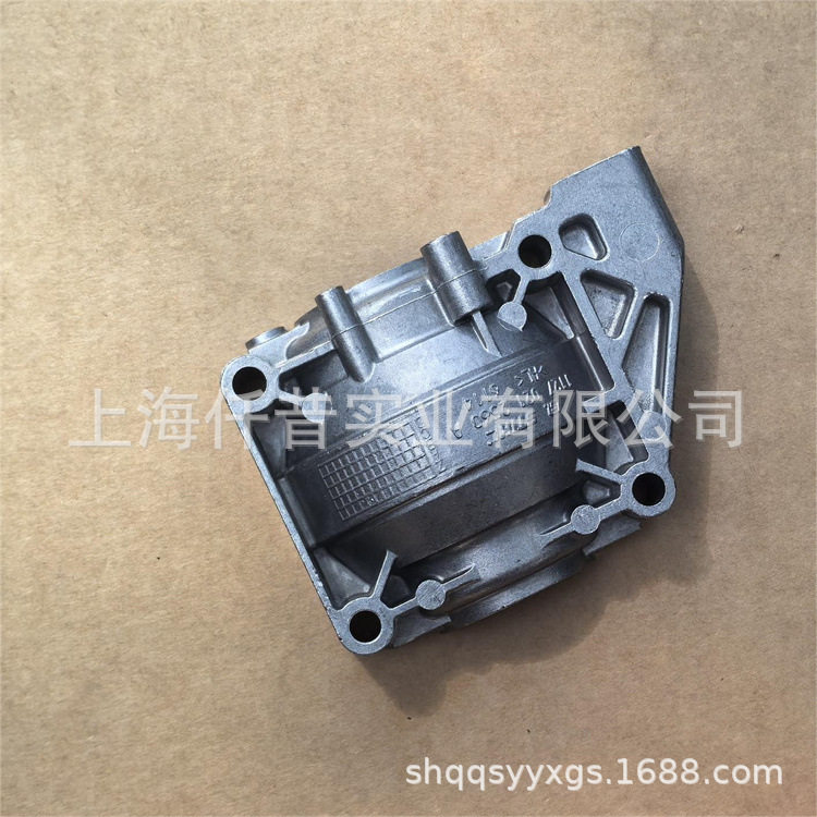 适配STIHL斯蒂尔曲轴箱盖