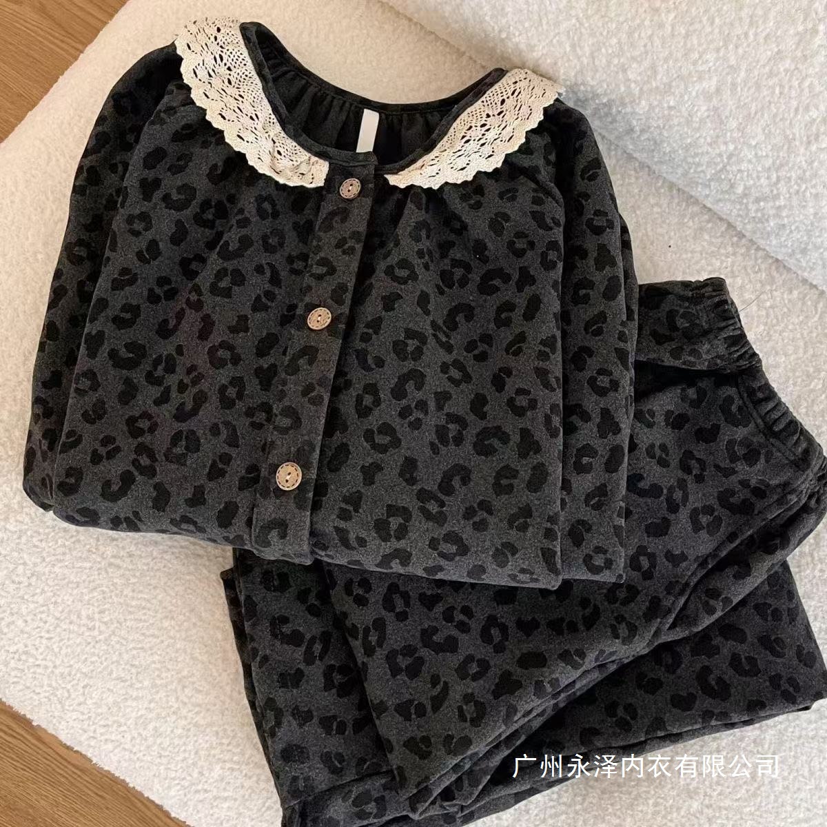 2025新款韩系轻奢风豹纹印花德绒睡衣女秋冬季少女外穿家居服套装
