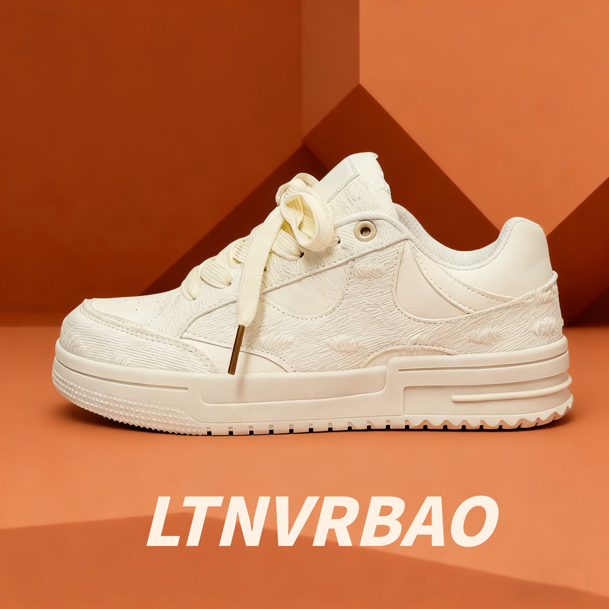 情侣休闲板鞋加绒运动男鞋厚底增高男款学生面包鞋男女百搭小白鞋