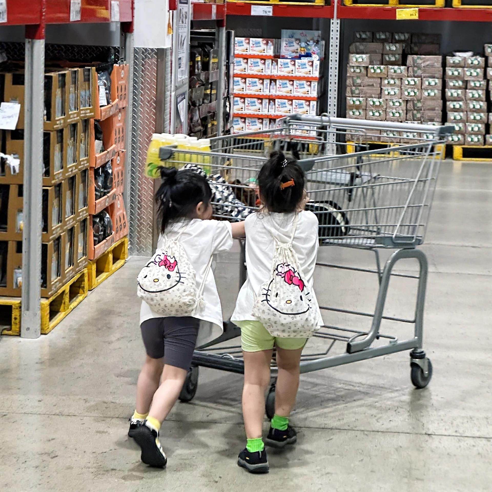 儿童出游超轻背包hellokitty抽绳双肩背包束口袋kt猫手提包书包