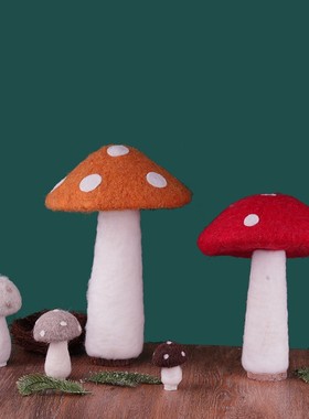 森野家ins风童话黄红色大小蘑菇电视柜玄关毛毡S家居装饰艺术摆件