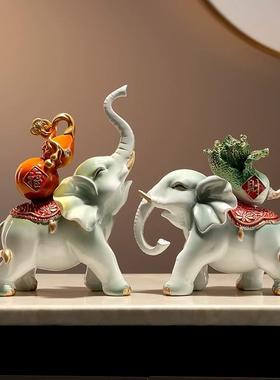 大象摆饰一对招财乔迁新居礼品酒柜电视柜客厅玄关新家装饰工艺礼