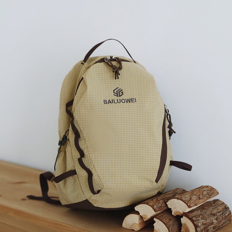 轻便防水户外小型登山包双肩背包