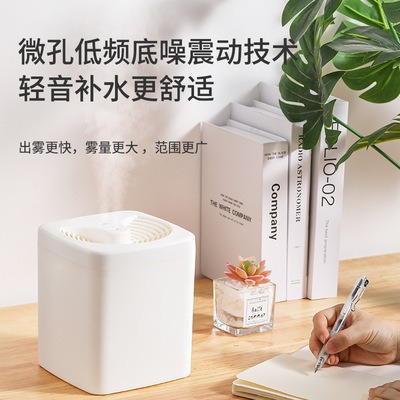 新款空气加湿器大雾量喷雾家用卧室用小型桌面静音usb增湿机