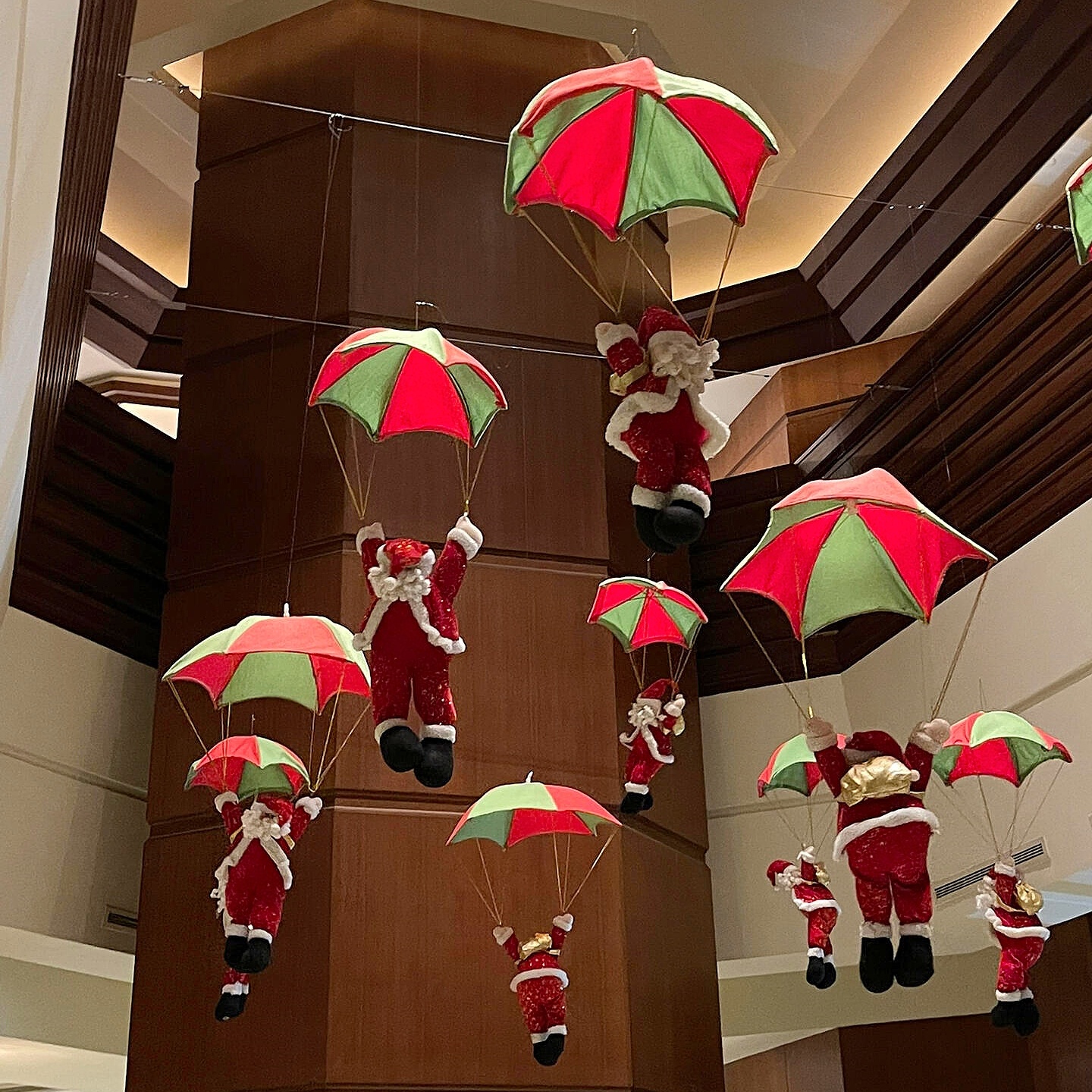 圣诞节装饰品圣诞老人装饰挂件门店店铺橱窗咖啡店氛围感场景布置