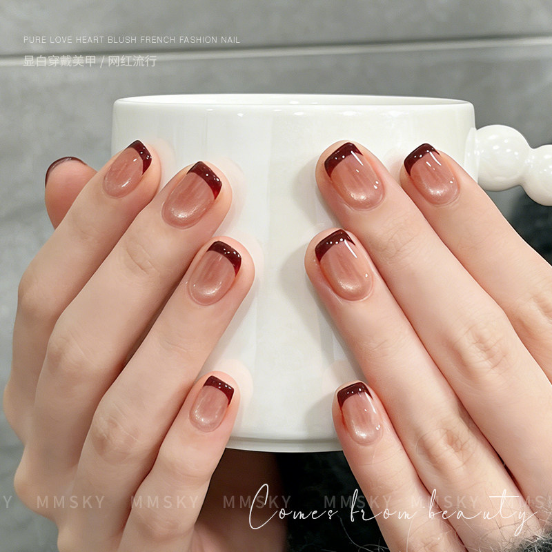 Burgundy Cat Eye Press-on Nails 2026 Lunar New Year - Product image 2