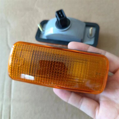 适用联合卡车侧边灯联合重卡U系列叶子板边灯U400轮眉灯U3510侧灯