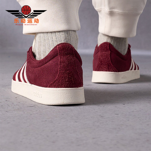 男子低帮透气休闲运动板鞋