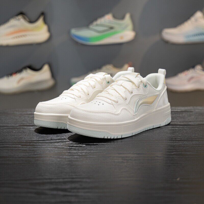 李宁正品天迹SOFT女子潮流百搭舒适防滑轻便休闲板鞋AGCW068-2图片