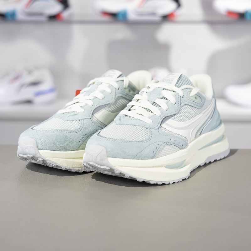 李宁正品征荣 M1000女子反光轻量缓震回弹运动休闲鞋AGCU078-6