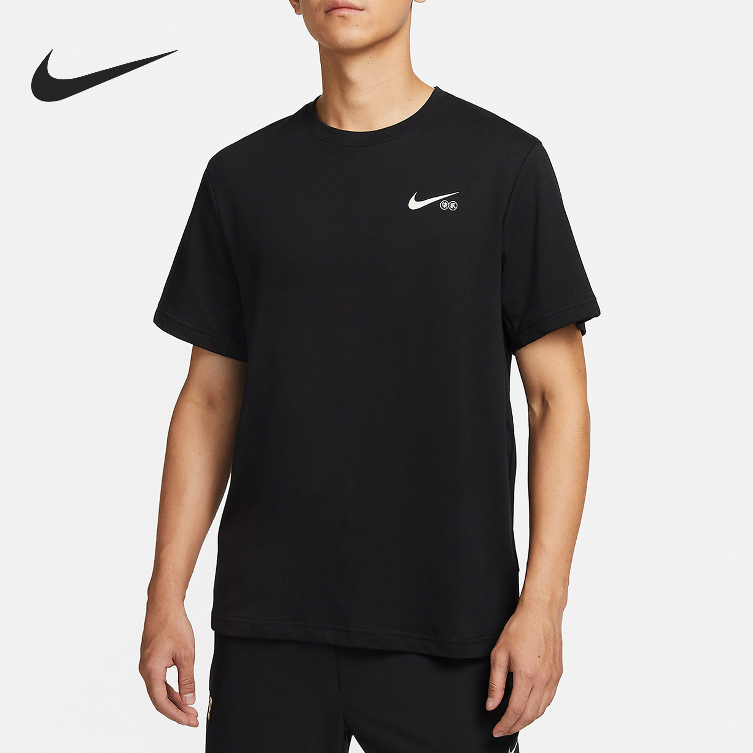 Nike/耐克正品当季新款男子时尚印花透气运动短袖T恤FV3972
