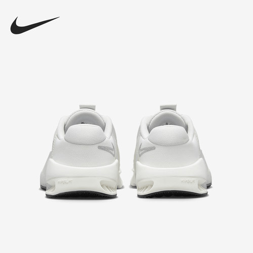 耐克女士网面缓震透气耐磨训练鞋