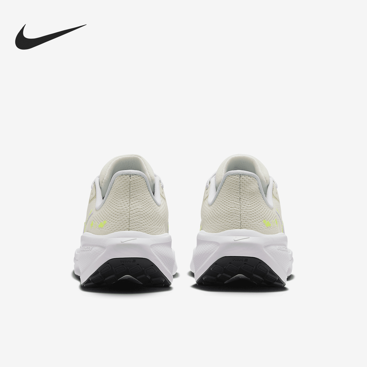 Nike/耐克正品2024新款儿童低帮透气轻盈跑步鞋HQ3468-151