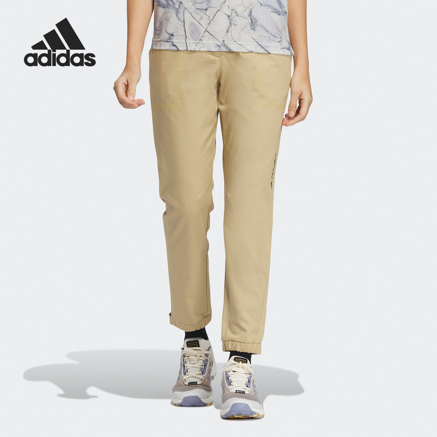 Adidas/阿迪达斯正品新款女子运动休闲梭织长裤IC4946