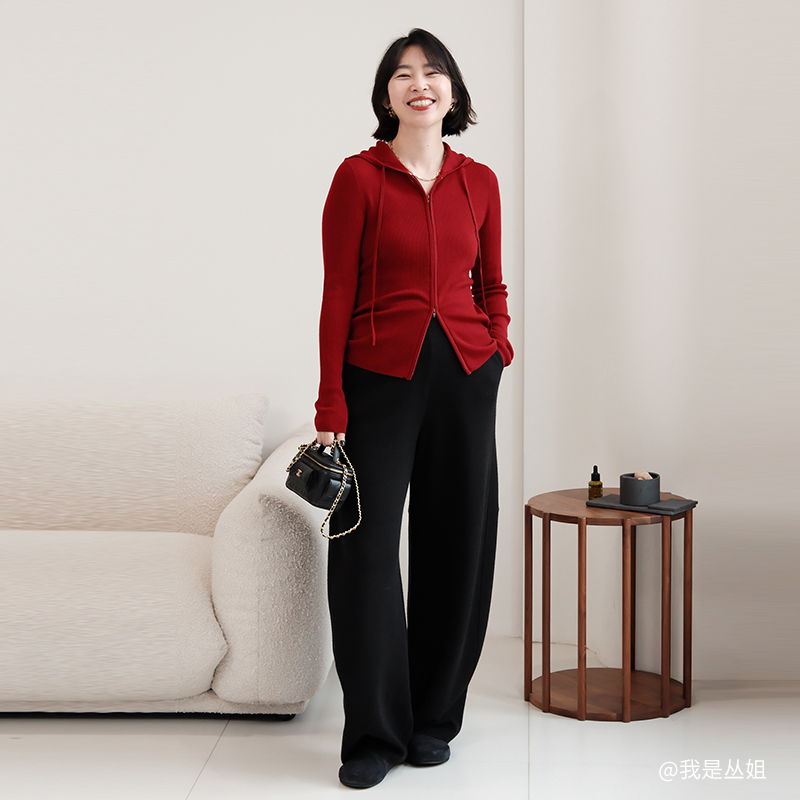 新款柔软细腻松弛自洽羊毛开衫