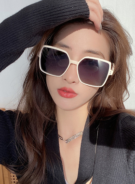 速发白时大框偏镜韩版潮色尚街拍复古防紫外线开车墨光太