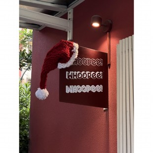 圣诞帽装饰店铺门头门牌挂饰节日氛围感场景布置广告牌装扮小帽子