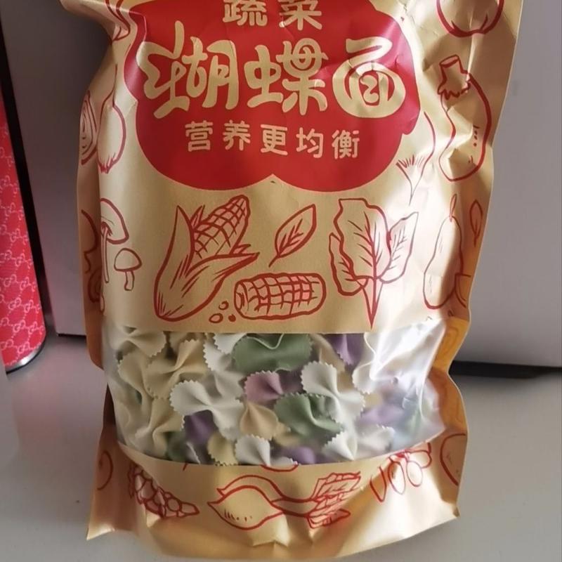蝴蝶型宝宝营养面条蔬菜面片挂面铁锌食用盐营养辅食无添加一整箱