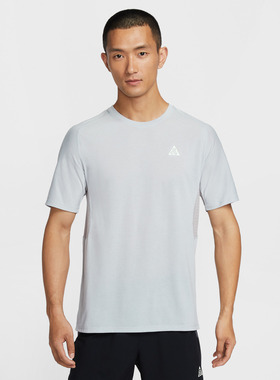 NIKE耐克男子运动休闲短袖T恤IO9678-097