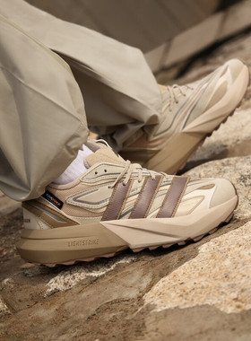 adidas阿迪达斯女鞋LIGHTBLAZE ATR流光运动训练跑步鞋JP7775