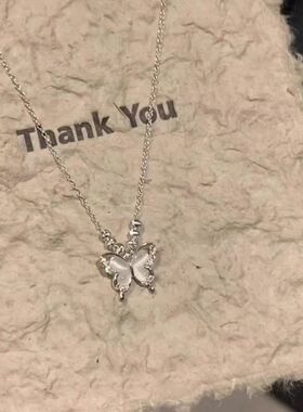 冷淡风冰透猫眼石蝴蝶项链精致高颜值配裙子锁骨链女