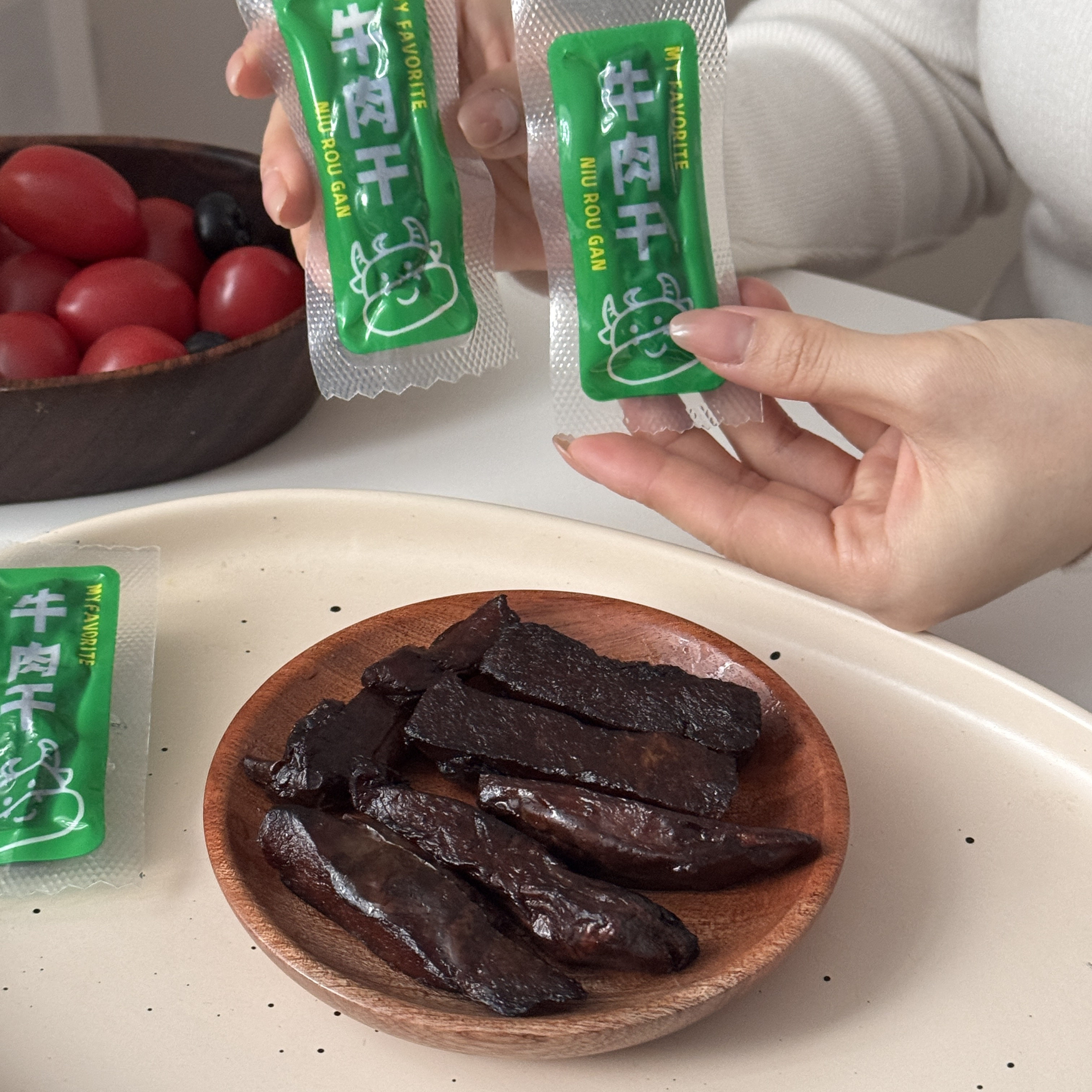 潮牛元气内蒙古风干牛肉干特产手撕零食休闲解馋营养即食健康美味