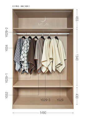 MOON慕空间样板房衣帽间女士衣柜衣服披肩外套摆件衬衫连衣裙道具