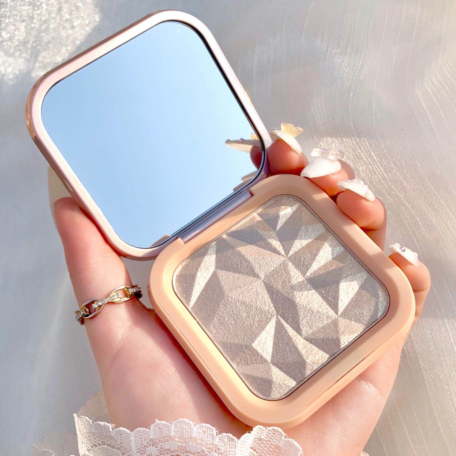 光QII韩国4D网红高光粉饼脸部提亮闪粉偏细粉体立修土容豆泥粉饼