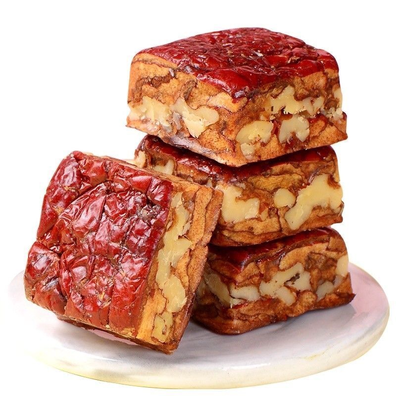 新疆枣仁派大红枣夹核桃无核夹心红枣派真空独立包装零食糕点批发