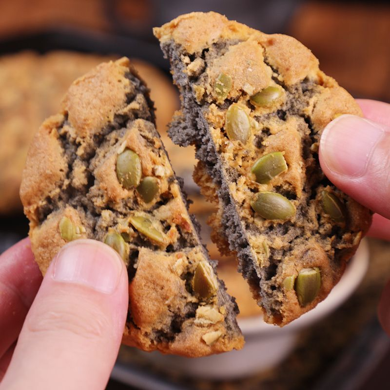 老式经典桃酥铁棍山药核桃夹心整箱糕点饼干早餐南瓜子饼干小零食