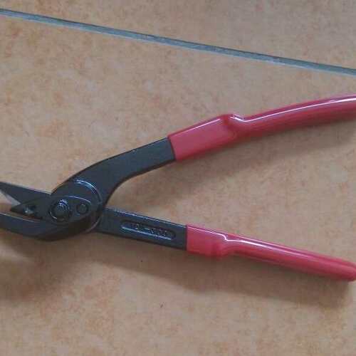 云南钢带厂手提式剪铁皮h200小型钢带剪刀工厂价手动操作钢带剪刀