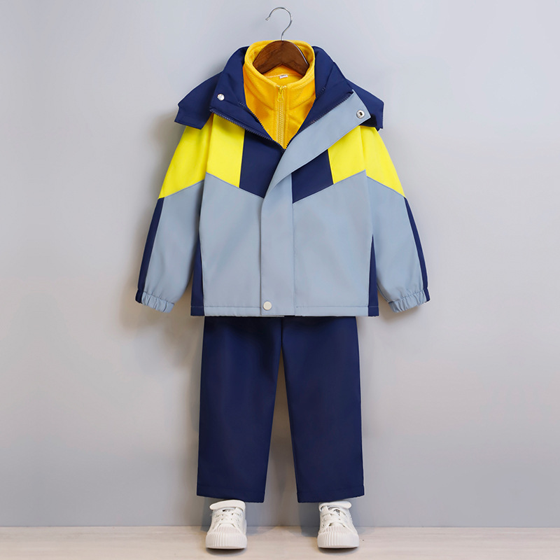 新款幼儿园园服儿童冲锋衣校服套装小学生一年级加厚班服三件套