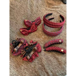 绯红佳人 新年红色格纹波点蝴蝶结香蕉夹发箍鲨鱼夹抓夹饰品系列