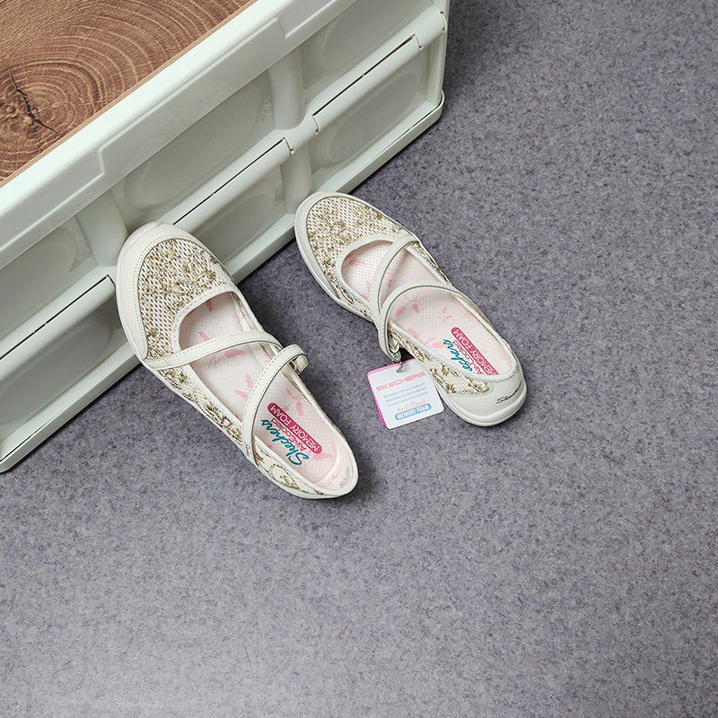 Skechers/斯凯奇正品当季新款女子玛丽珍单鞋蕾丝花纹休闲鞋